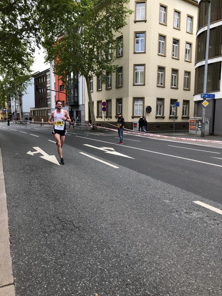 Läufer beim Halbmarathon in Mainz