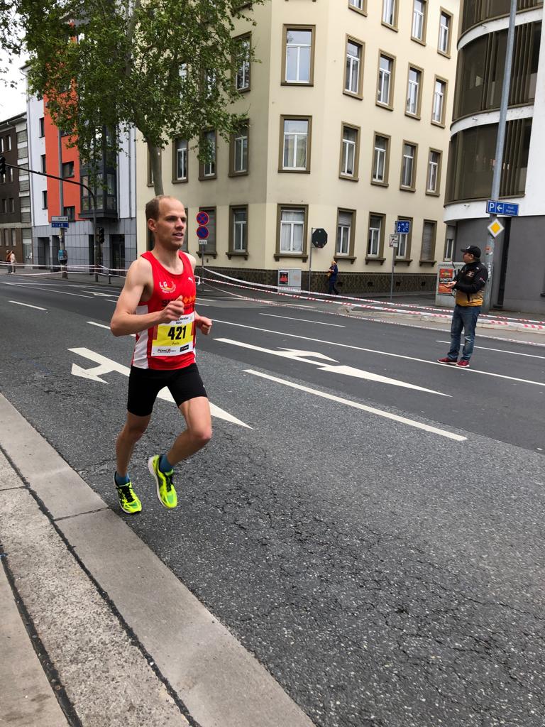 Zweiter Läufer beim Halbmarathon in Mainz