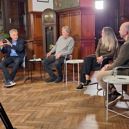 Woll bei Talk im Burghof